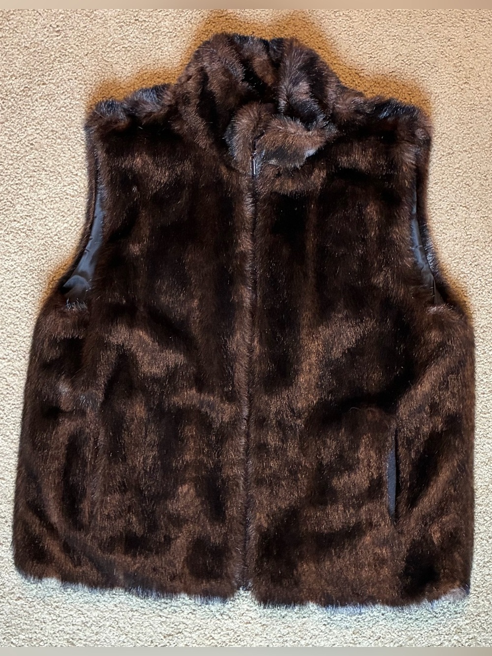 Worthington Reversible Dark Brown & Black Faux Fur Vest Women’s Large W/Pockets